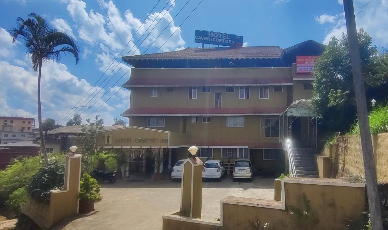 Hotel Caveri Comfort Inn 마디케리 외부 사진